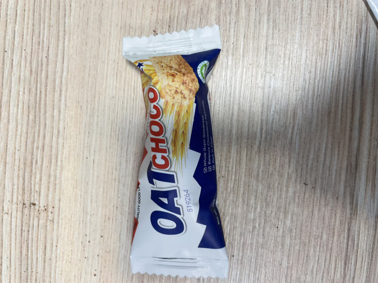 شکلات رژیمی و مغذی غلات اوت شوکو -oat choco بسته بندی 400 گرمی